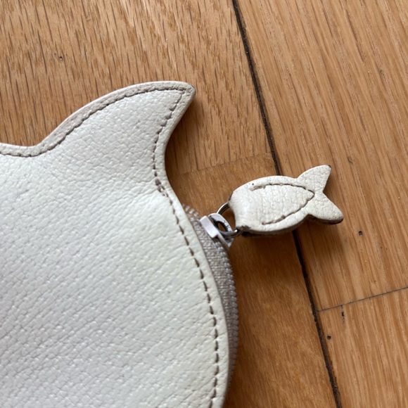 FURLA Leather Cat Coin Purse in Beige (Rare) - Picture 3 of 7